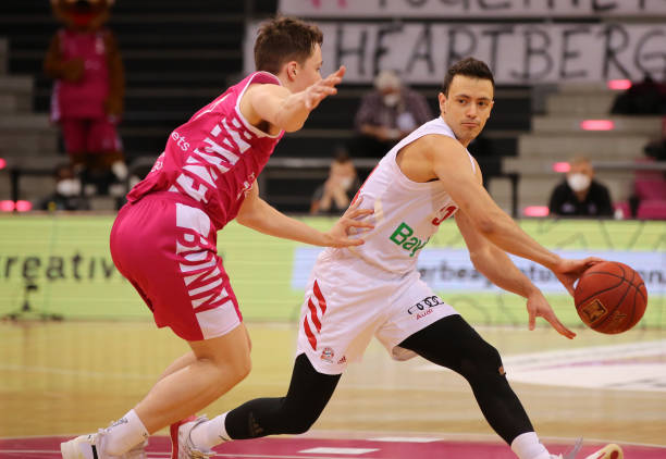 漫长的低谷 漫长的低谷